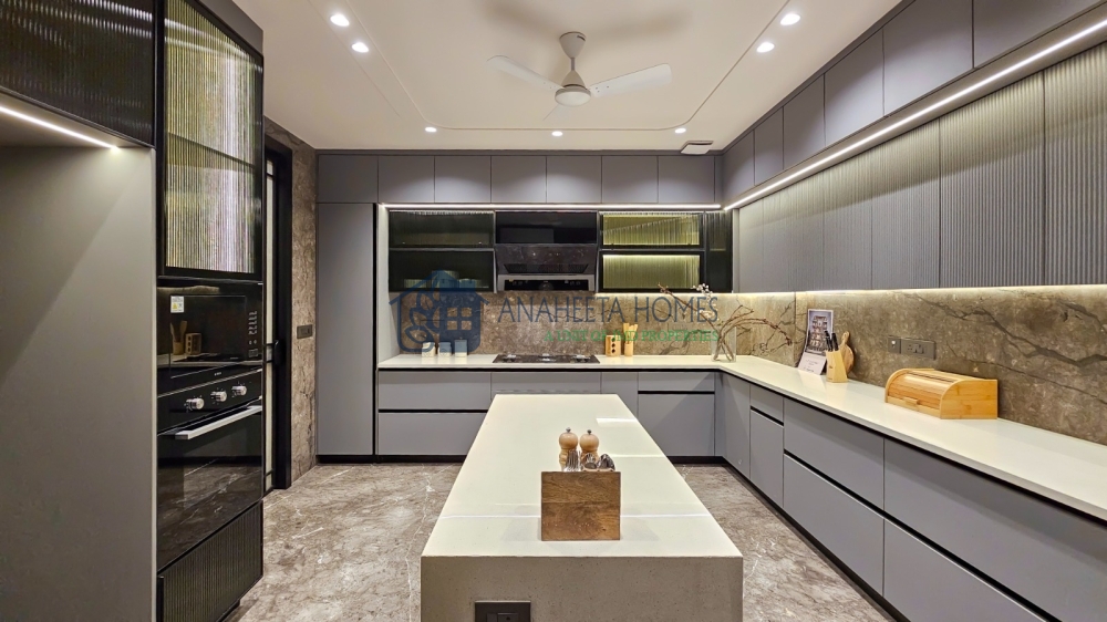 4 BHK Luxury Apartment
